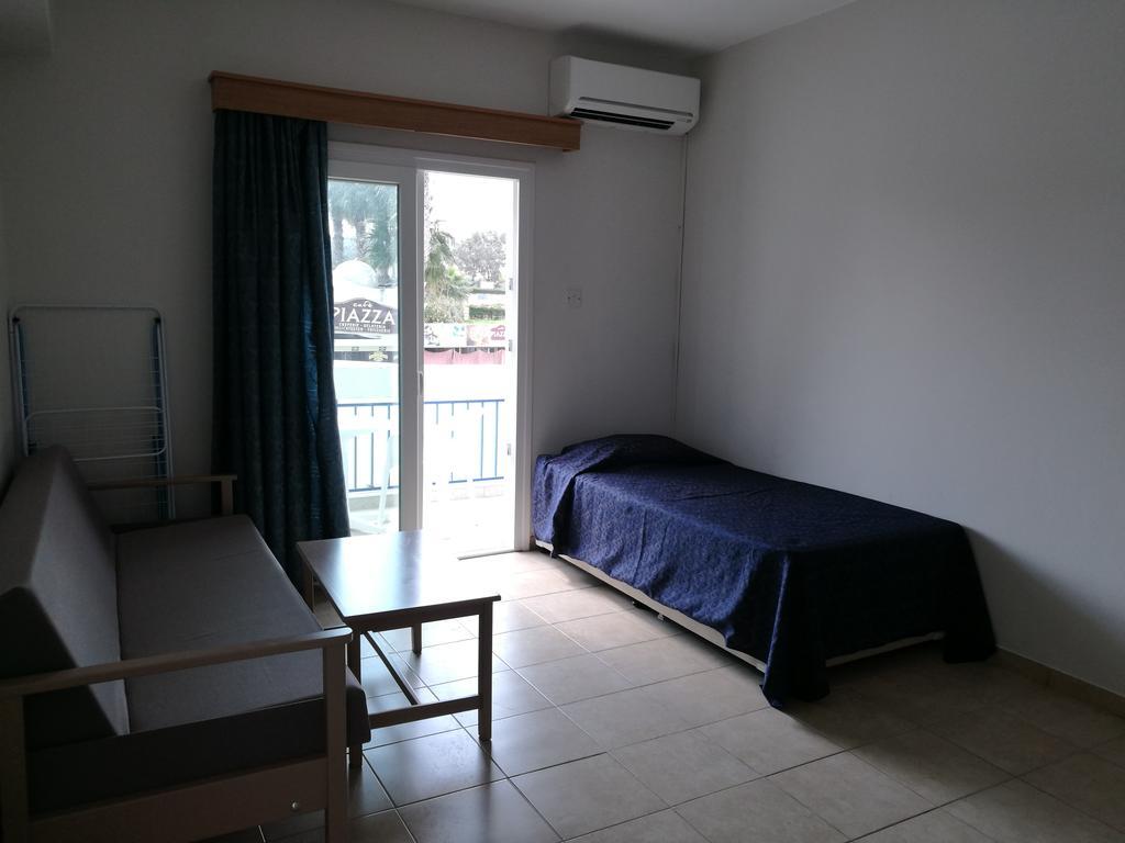 Georgia Hotel Apartments Протарас Екстериор снимка