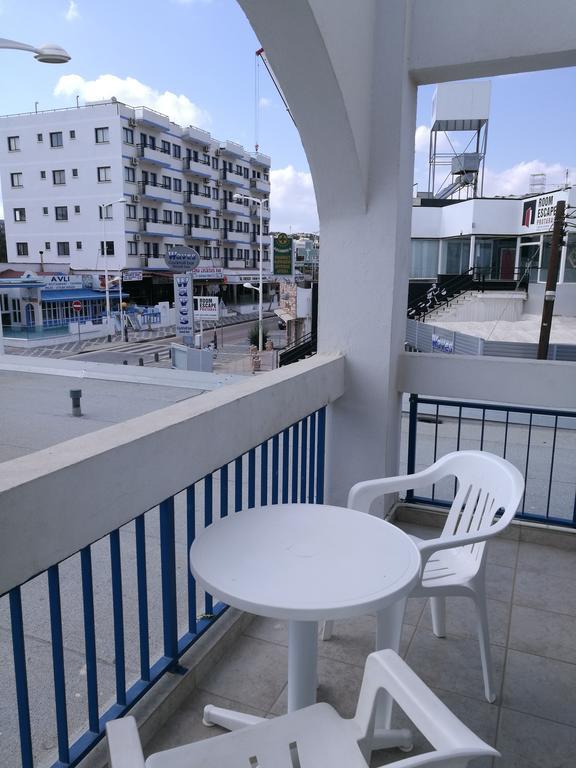 Georgia Hotel Apartments Протарас Екстериор снимка
