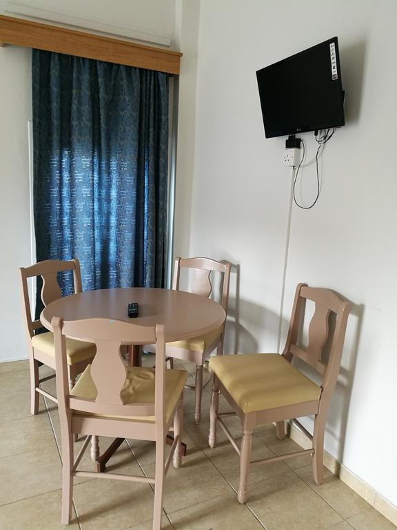 Georgia Hotel Apartments Протарас Екстериор снимка
